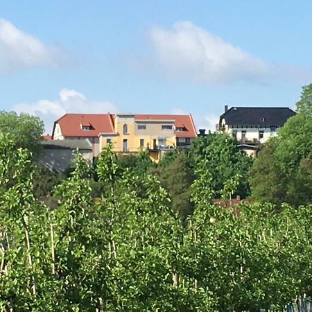 Ferienwohnung Zum Saaletalblick เนาม์บวร์ก ภายนอก รูปภาพ